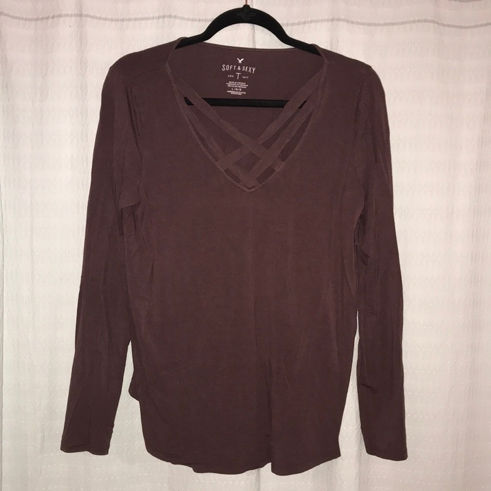 American eagle maroon criss cross top
